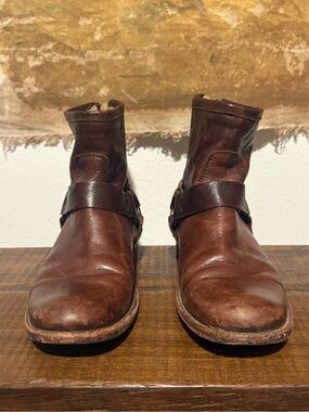 Women’s Frye Brown Leather Harness Boots Size 7